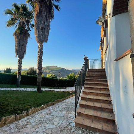 Ponte Calatrasi Agriturismo Roccamena Kültér fotó