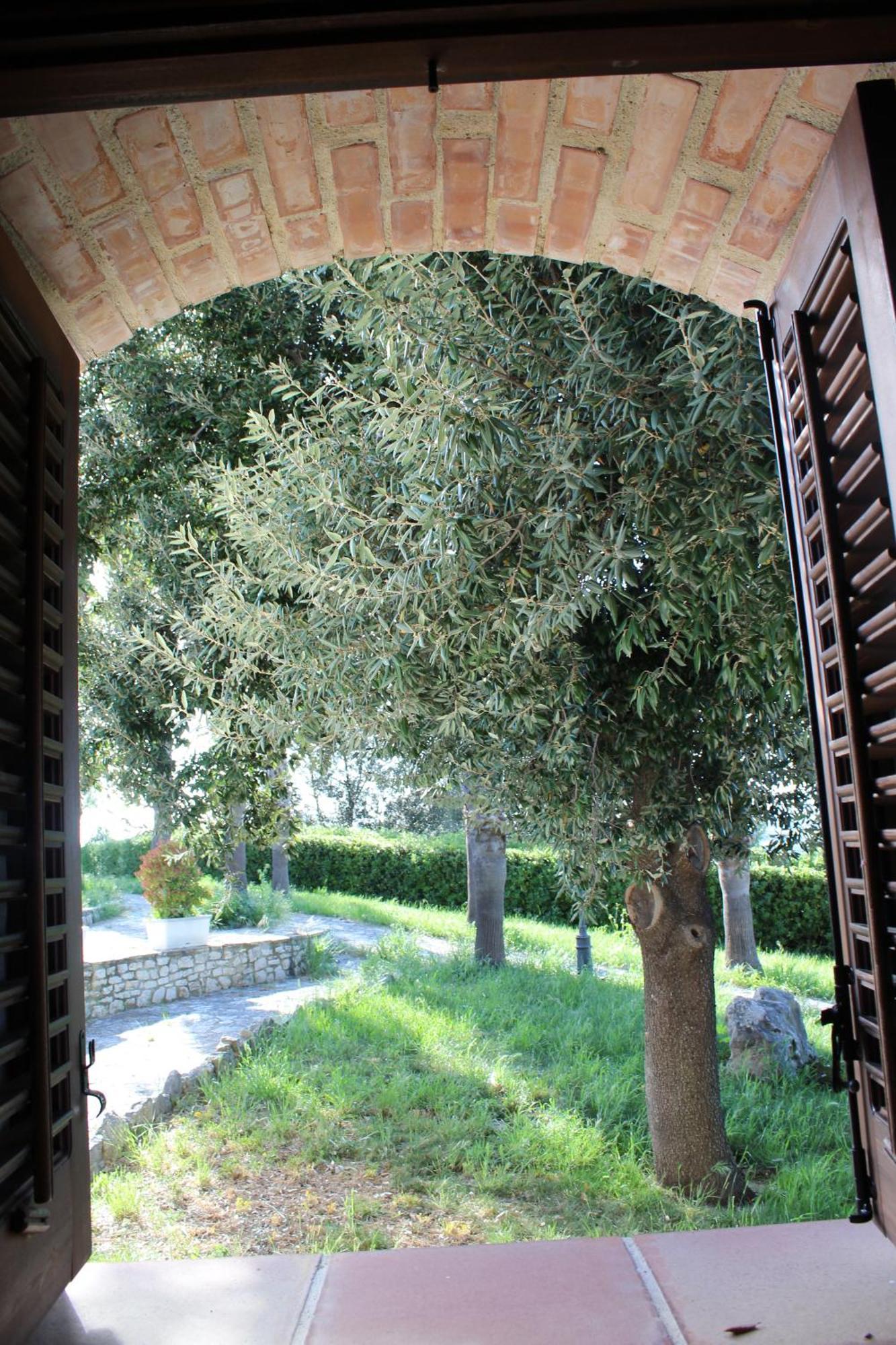 Ponte Calatrasi Agriturismo Roccamena Kültér fotó